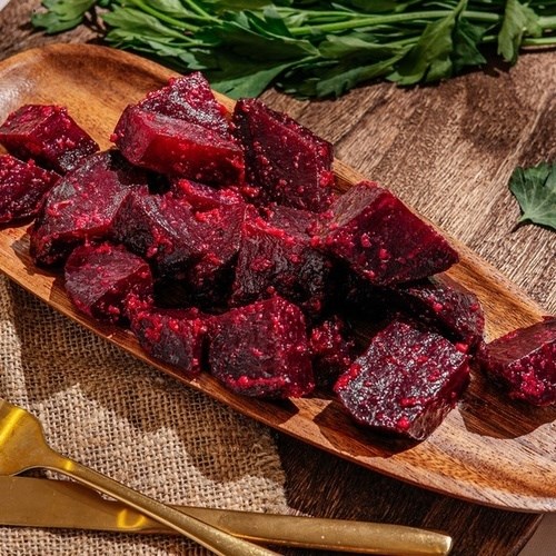 Свекла с чесноком тушеная 200г 00488