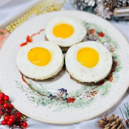 Вторые блюда: Бифштекс с яйцом 450г 02229