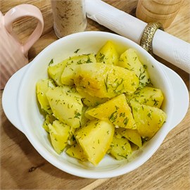 {{photo.Alt || photo.Description || 'Запеченный картофель с зеленью 200г'}}