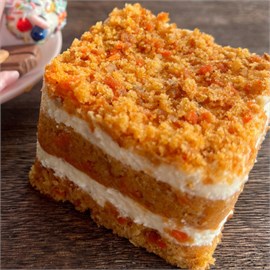 {{photo.Alt || photo.Description || 'Пирожное Морковное'}}