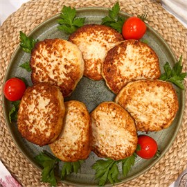 {{photo.Alt || photo.Description || 'Вторые блюда: Котлета Лакомка 700г'}}